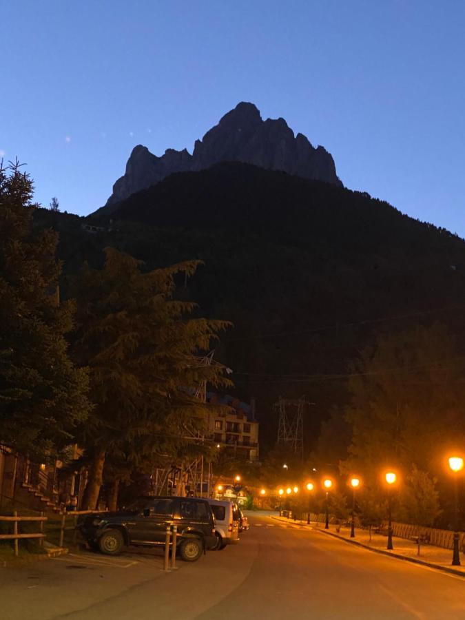 Hotel Bocale Сальєнт-де-Гальєго Екстер'єр фото